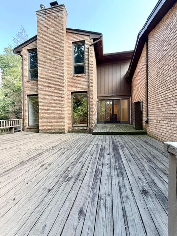 1046 Greenhills Drive, Ann Arbor, MI 48105