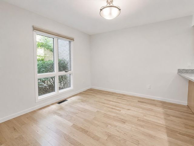 1046 Greenhills Drive, Ann Arbor, MI 48105