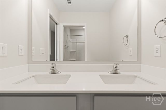 155 Chalk Farm Way, Bloomingdale, GA 31302