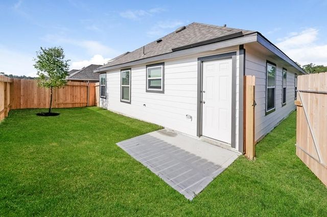 2827 Briggs Drive, Conroe, TX 77301