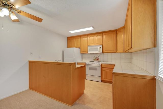 1425 45th Avenue 1, Capitola, CA 95010