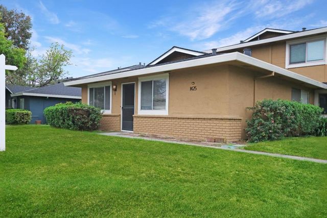 1425 45th Avenue 1, Capitola, CA 95010