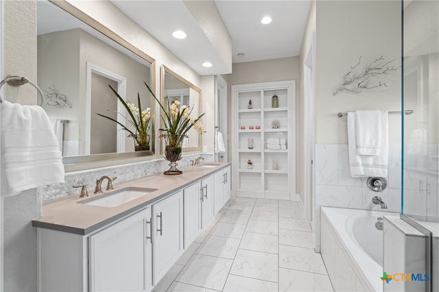 124 Cherokee Rose Circle, Georgetown, TX 78626