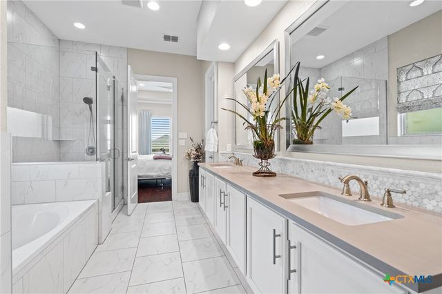 124 Cherokee Rose Circle, Georgetown, TX 78626