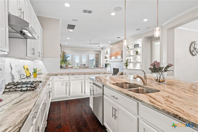 124 Cherokee Rose Circle, Georgetown, TX 78626