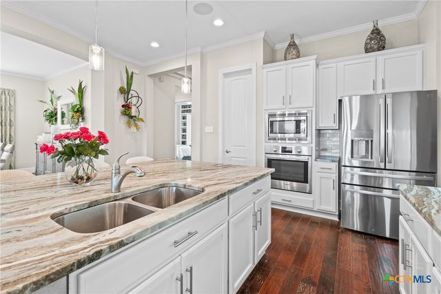124 Cherokee Rose Circle, Georgetown, TX 78626