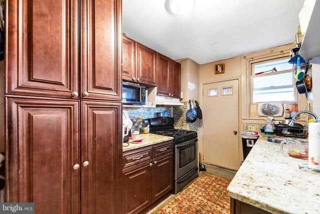 7517 PARKVIEW RD, Upper Darby, PA 19082