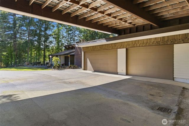 850 NE Rimrock Drive NE, Bremerton, WA 98311
