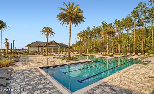 376 MURPHYS Drive, St. Johns, FL 32259