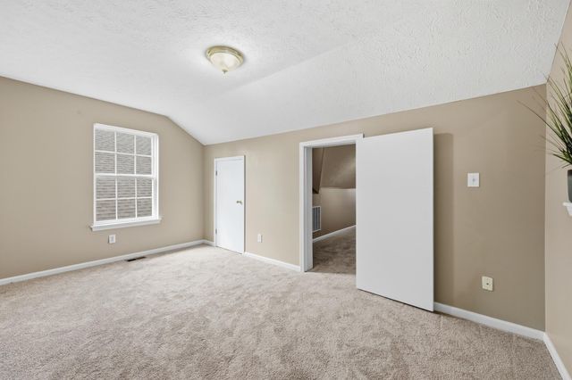 240 Darenia Lane, Lexington, KY 40511