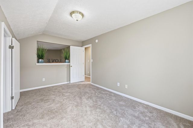 240 Darenia Lane, Lexington, KY 40511