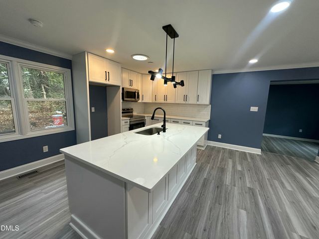 1 Westbury Place, Durham, NC 27707