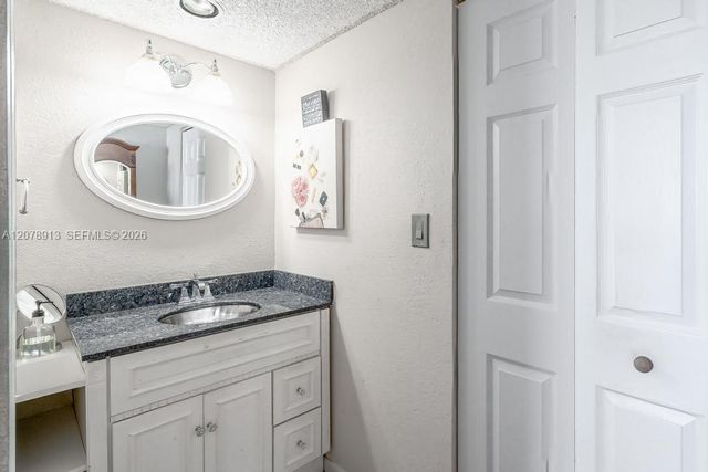 6901 Environ Boulevard 7F, Lauderhill, FL 33319