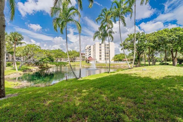 6901 Environ Boulevard 7F, Lauderhill, FL 33319