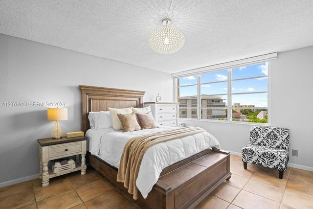 6901 Environ Boulevard 7F, Lauderhill, FL 33319