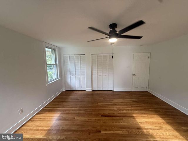 7949 ROLLING GREEN RD, Cheltenham, PA 19012