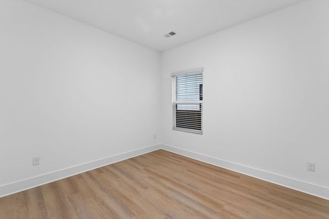 2974 Sharpstone Drive, Columbia, TN 38401