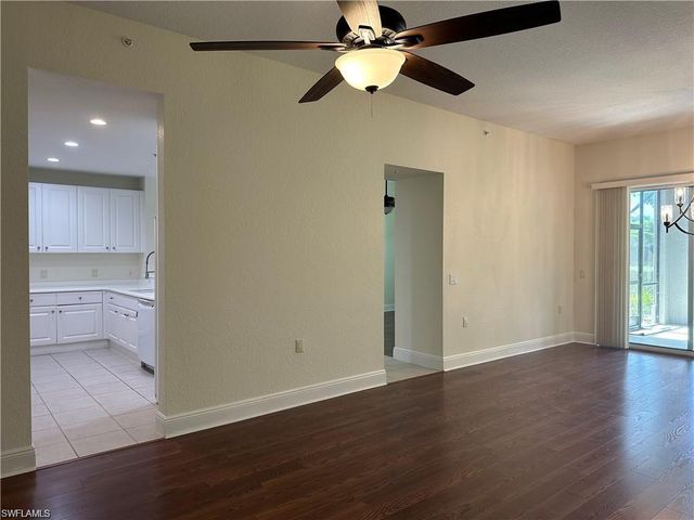 9202 Museo CIR 103, Naples, FL 34114