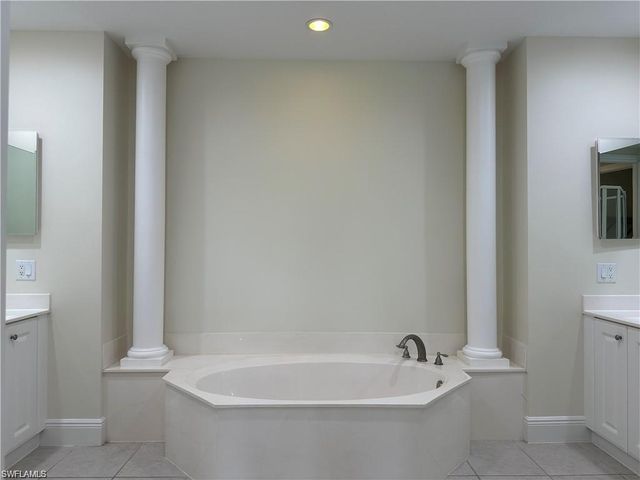9202 Museo CIR 103, Naples, FL 34114