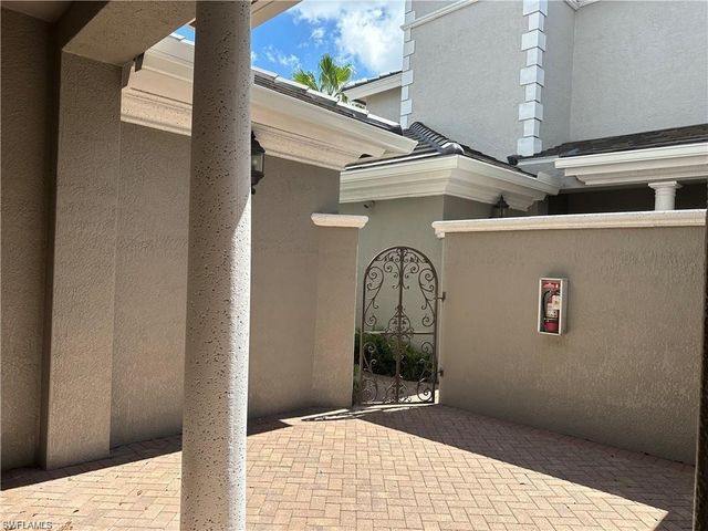 9202 Museo CIR 103, Naples, FL 34114