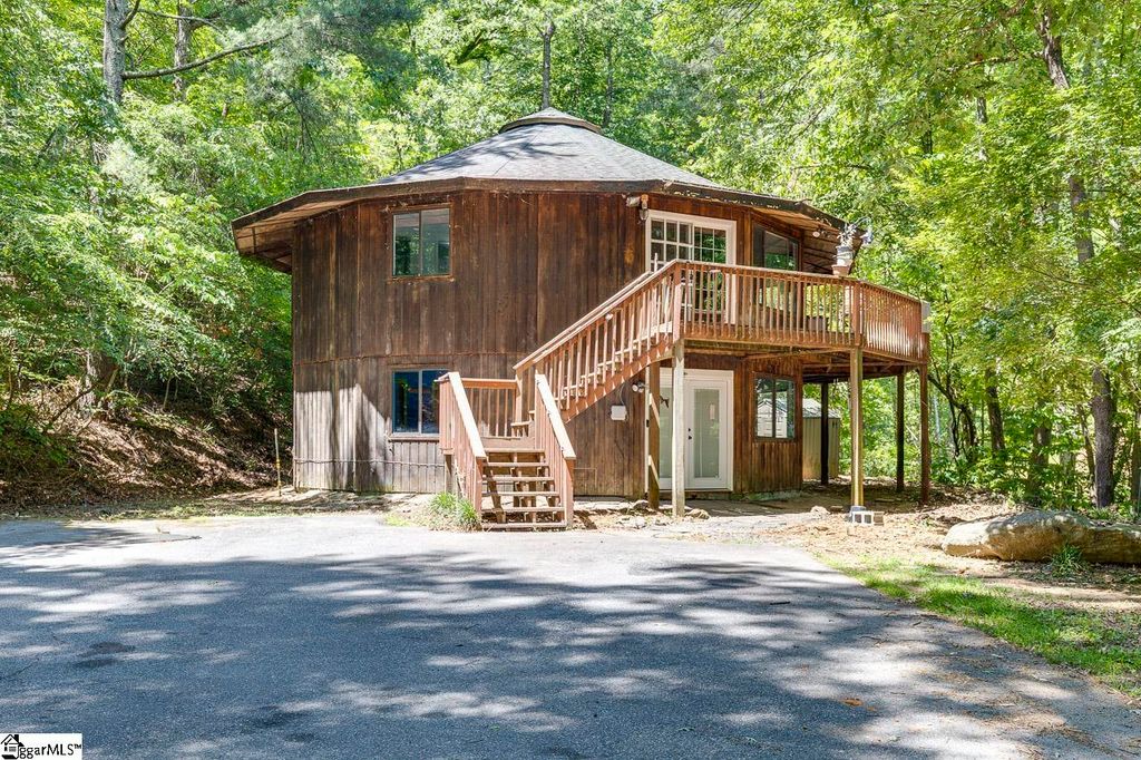 145 Hidden Valley Road, Marietta, SC 29661