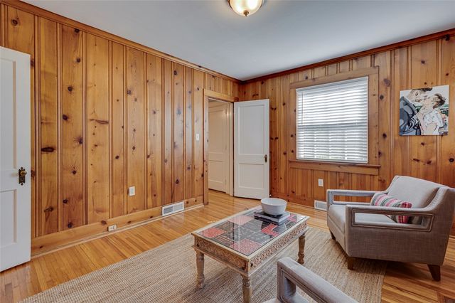 2009 Edgewood Avenue, Anderson, SC 29625