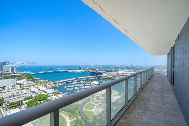 50 Biscayne Boulevard 4402, Miami, FL 33132