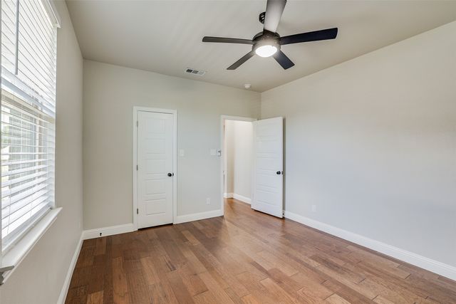 1804 Eastwood Court, Mansfield, TX 76063