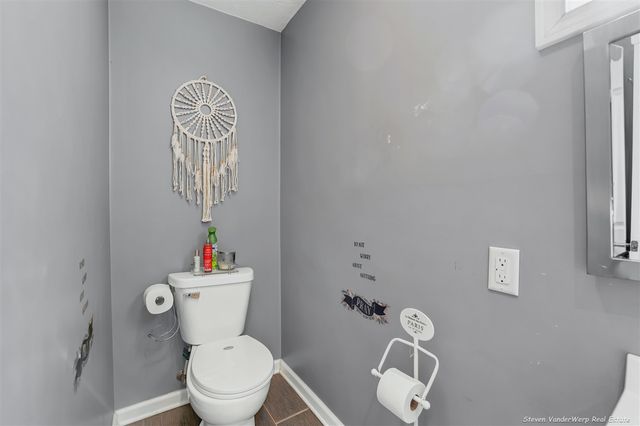 1170 E Pontaluna Road, Norton Shores, MI 49456