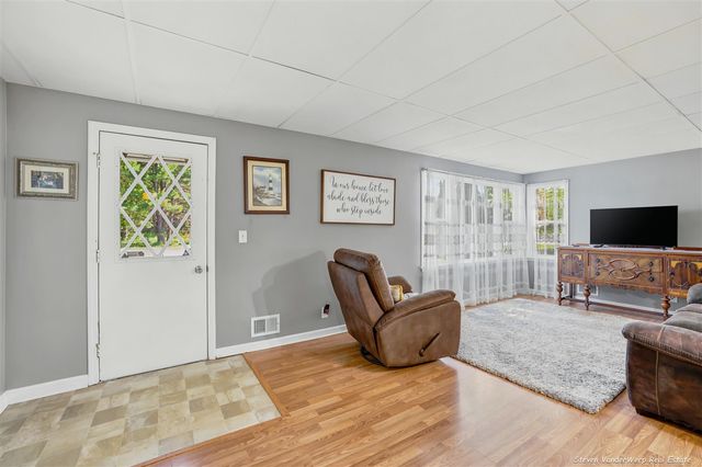 1170 E Pontaluna Road, Norton Shores, MI 49456
