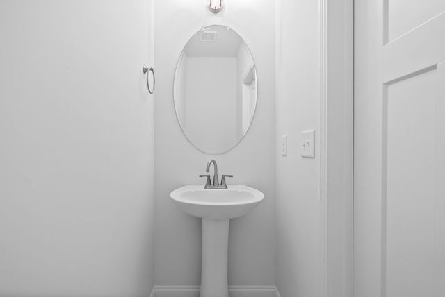 6466 Highway 48, N, Cumberland Furnace, TN 37051