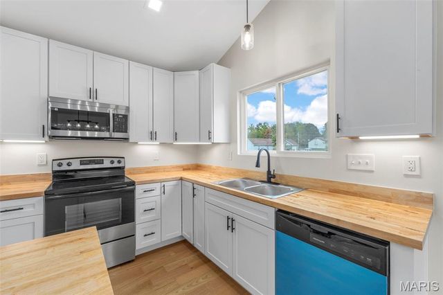 628 W Booneslick Road, Warrenton, MO 63383