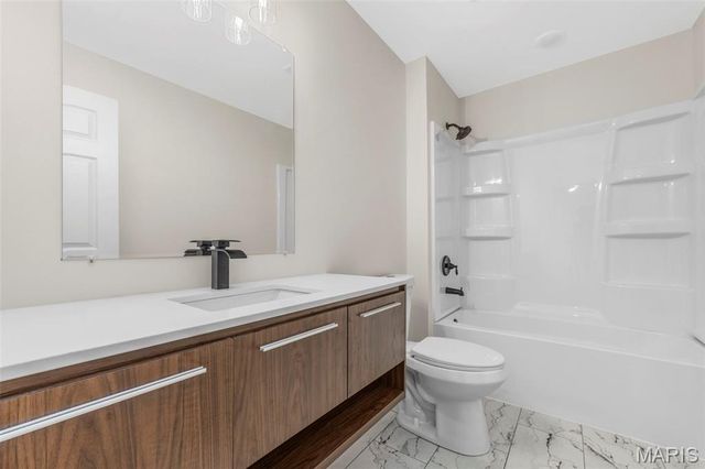 628 W Booneslick Road, Warrenton, MO 63383