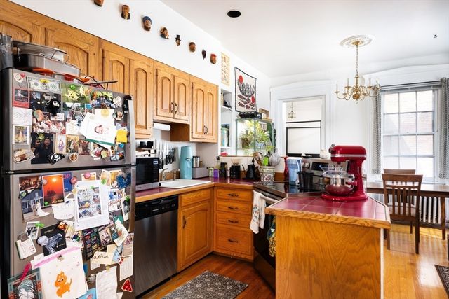 2 Derne Street, Boston, MA 02114