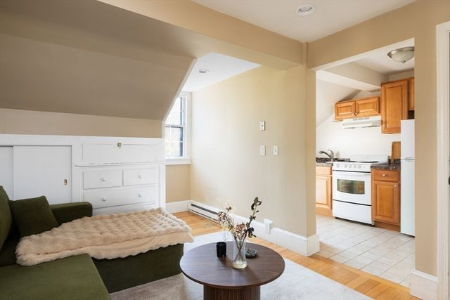 2 Derne Street, Boston, MA 02114