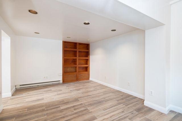 2 Derne Street, Boston, MA 02114
