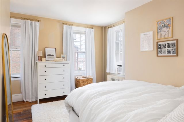 2 Derne Street, Boston, MA 02114