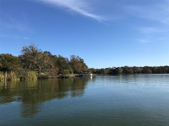 111 County Road 1333, Liberty, TX 77575