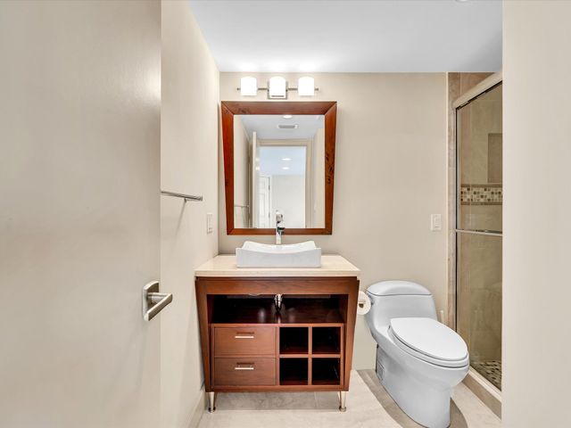 1005 Russell Drive 1, Highland Beach, FL 33487