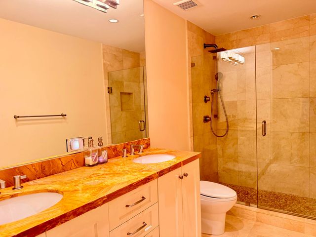 1005 Russell Drive 1, Highland Beach, FL 33487