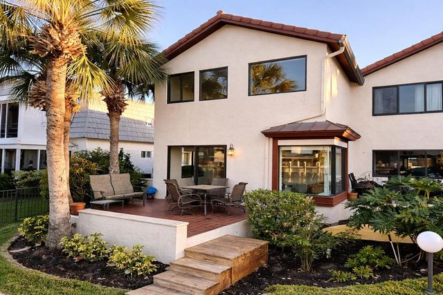 1005 Russell Drive 1, Highland Beach, FL 33487