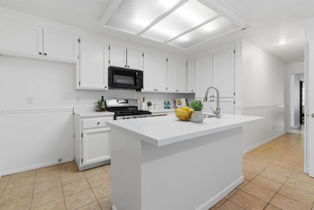 1451 W Swain Rd, Stockton, CA 95207