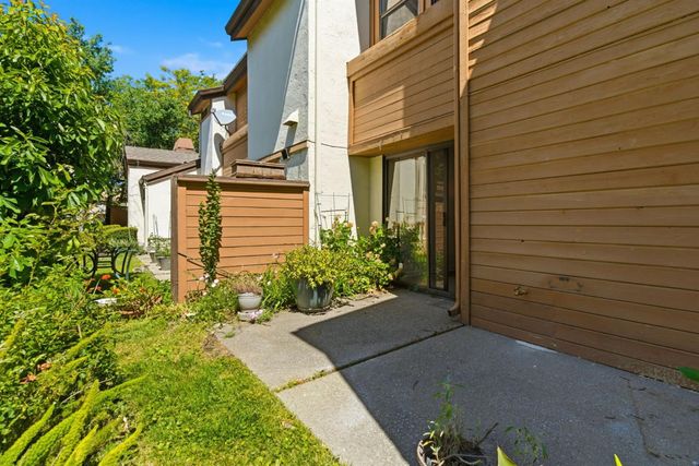 1451 W Swain Rd, Stockton, CA 95207