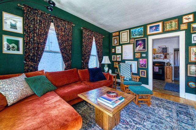 712 Hamilton AVENUE, Waukesha, WI 53186