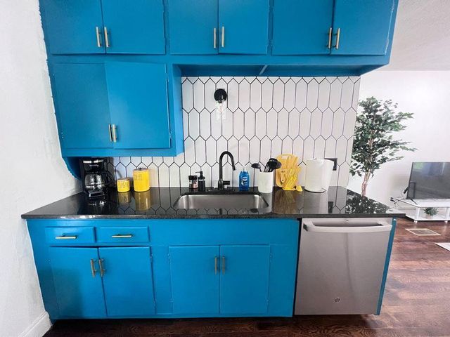 3508 Clarkson Ave A, Austin, TX 78722