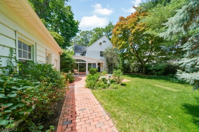 183 Harding Rd, Glen Rock Boro, NJ 07452