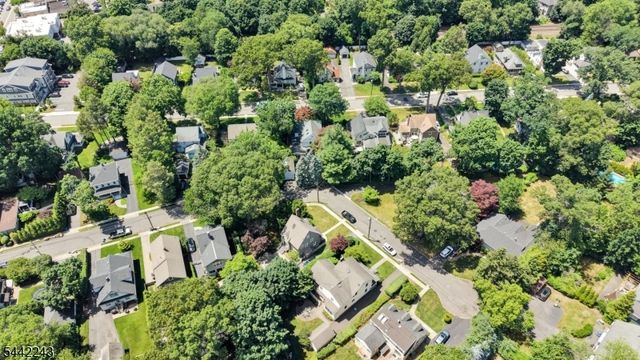 183 Harding Rd, Glen Rock Boro, NJ 07452