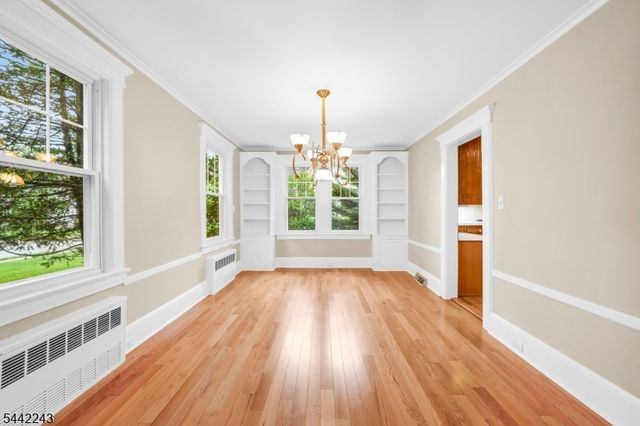 183 Harding Rd, Glen Rock Boro, NJ 07452