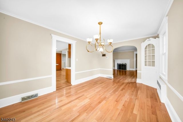 183 Harding Rd, Glen Rock Boro, NJ 07452