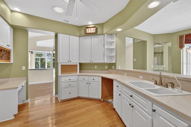 5309 CORNWALL COURT, Leesburg, FL 34748